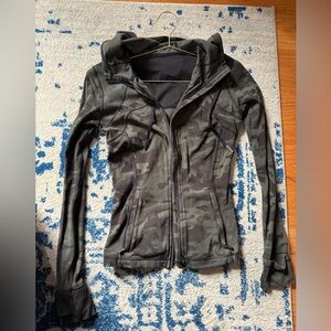 lululemon athletica Green Camouflage Utility Jacket 6